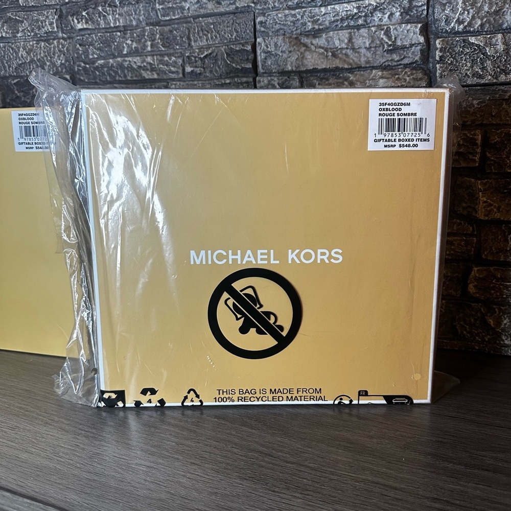NWT Michael Kors Crossbody & Card Holder Gift Box $548 retail - Picture 12 of 14